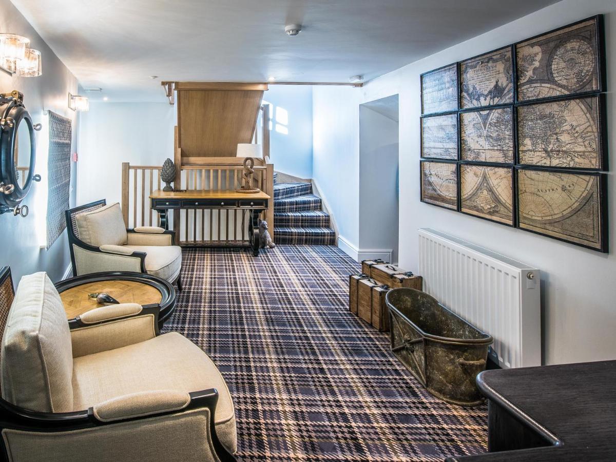 Hotel The Royal Standard Ely Esterno foto